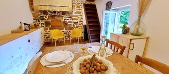 Charming 2-Person Cottage with Garden & Shared Amenities in Montenay