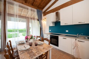 Grand Apartment | Private kitchen