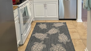 Kaffetrakter/tekoker, kjøleskap, mikrobølgeovn og ovn