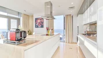Premium Apartment, 2 Bedrooms, Balcony, Sea View | Private kitchen | Full-sized fridge, microwave, oven, stovetop