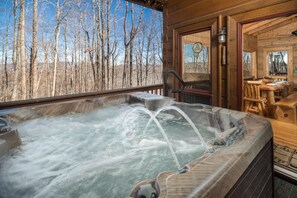 Bain à remous extérieur