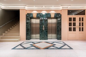 Elevator