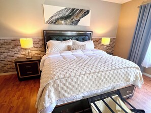 4 bedrooms, free WiFi, bed sheets