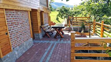 Design Studio | Terrace/patio