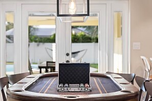 Games room - Clearwater LUXE! Tropical Family Beach Villa (Seminole)