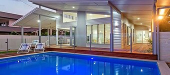 Luxury ocean property “ La Flotte” in North Qld