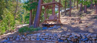 Sadie's Hustle | Walk to Beach-Pool Table | NVH0823