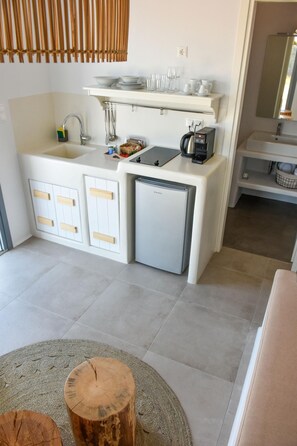Private kitchenette - Relaxia Estate Sea View Studio (Naxos)