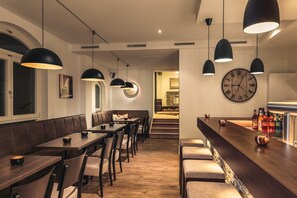 Restaurant - Bahnlounge 1907 (Neuenstadt am Kocher)