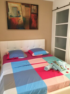 1 bedroom, iron/ironing board, travel cot, free WiFi