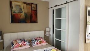 1 bedroom, iron/ironing board, travel crib, free WiFi