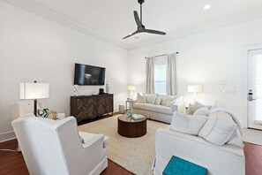 Älytelevisio, kirjoja