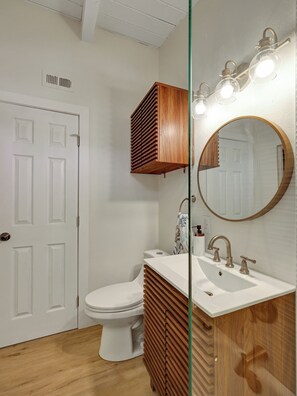Hair dryer, towels, soap, toilet paper