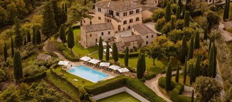 Villa Isaia 31 Stunning villa medieval borgo with p/pool and tennis