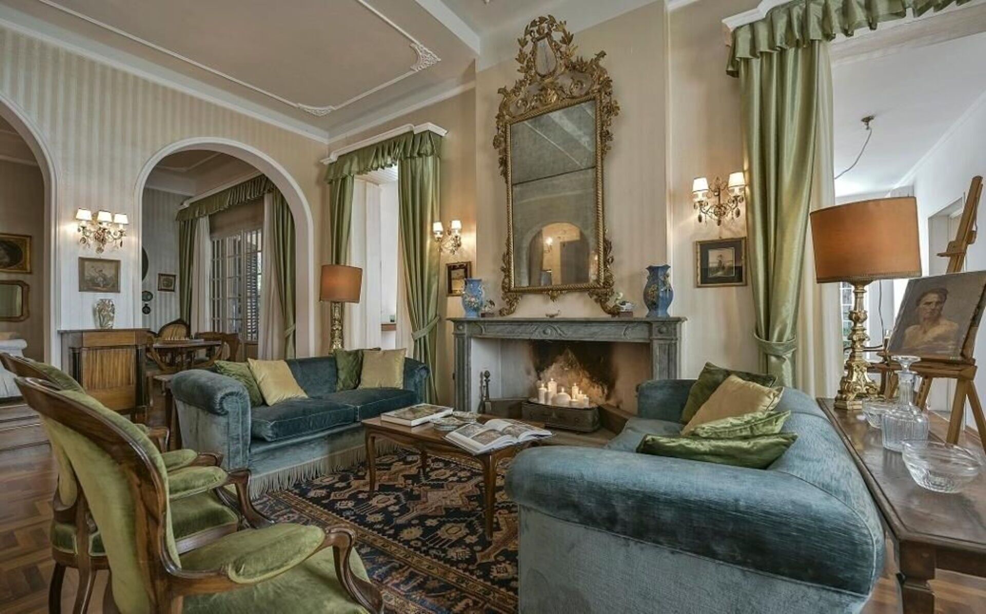 TV, fireplace, DVD player