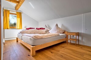 4 bedrooms, WiFi - Stylish Apartment with two Bedrooms (Zwiesel)
