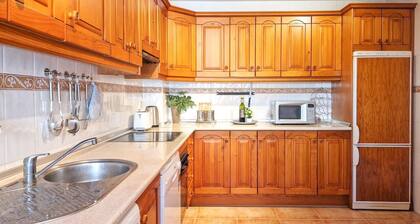 3 bed in Los Jarales Calahonda close to the beach