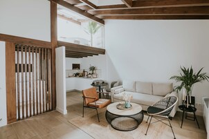 Premium Apartment, Jetted Tub (with sauna - Third) | 1 bedroom, Egyptian cotton sheets, premium bedding, down comforters