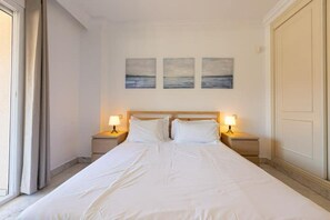 2 bedrooms