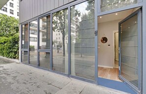 Exterior detail - A Lovely Studio - Eiffel Tower / Champs de Mars (Paris)