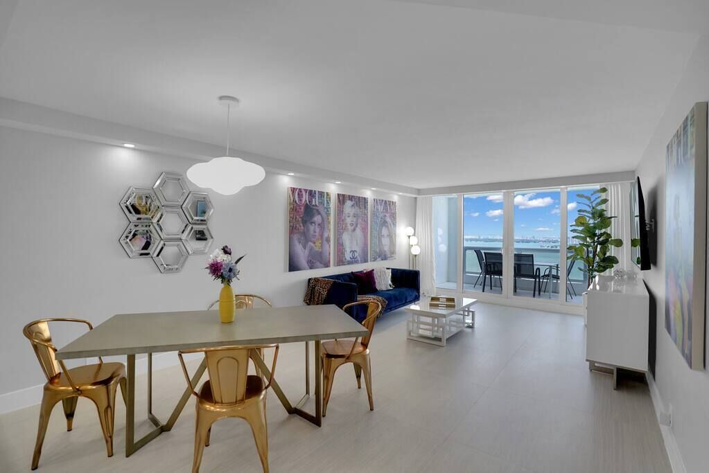 Cloud Nine! Newly Renovated 2 Bedroom, Direct Water & Marina Views!
