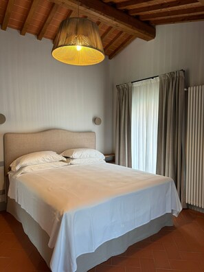 2 bedrooms, in-room safe, iron/ironing board, travel cot