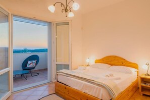 2 Schlafzimmer, Bügeleisen/Bügelbrett, kostenloses WLAN, Bettwäsche