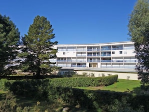 Esterni