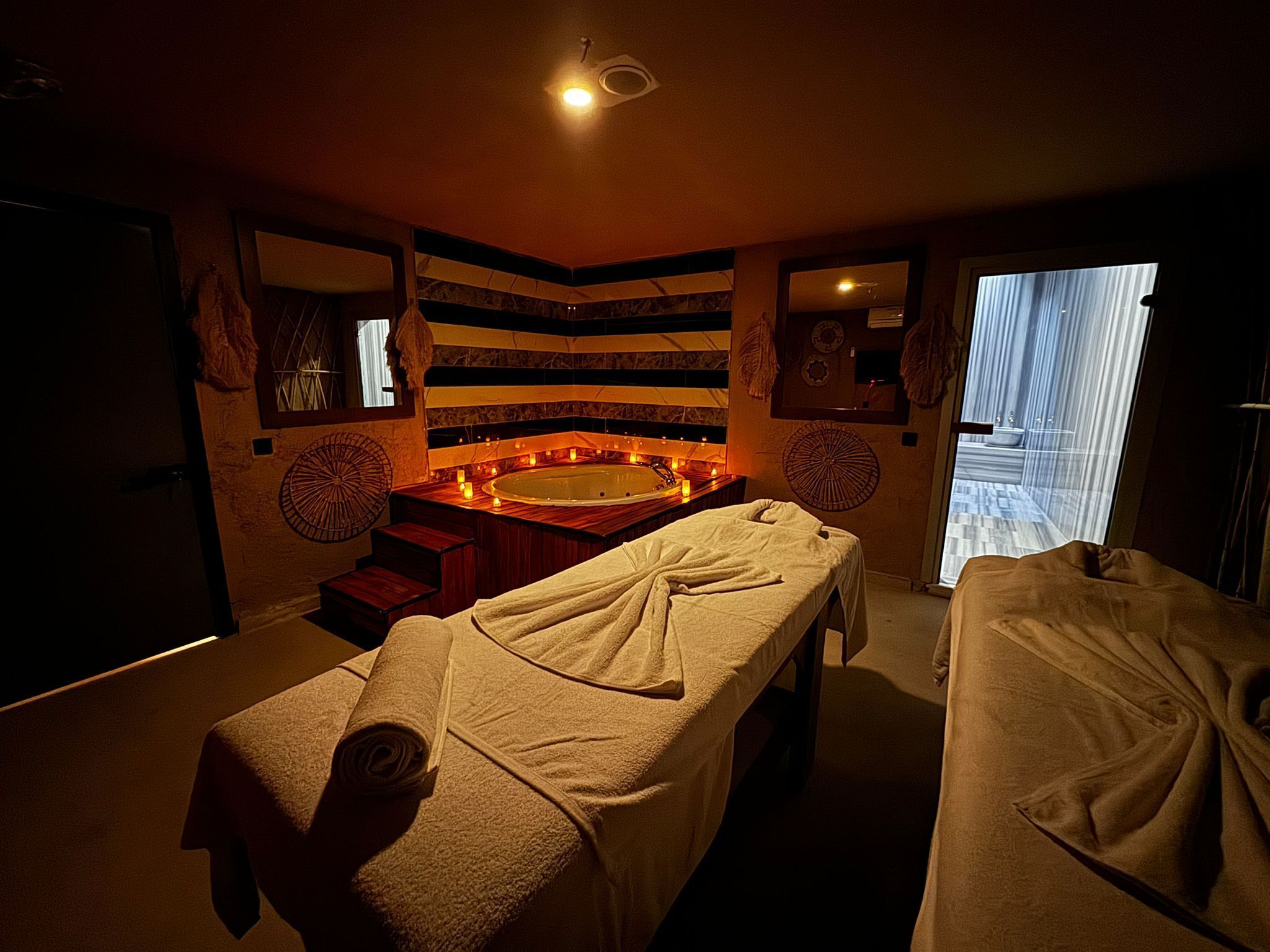 Couples treatment rooms, massages