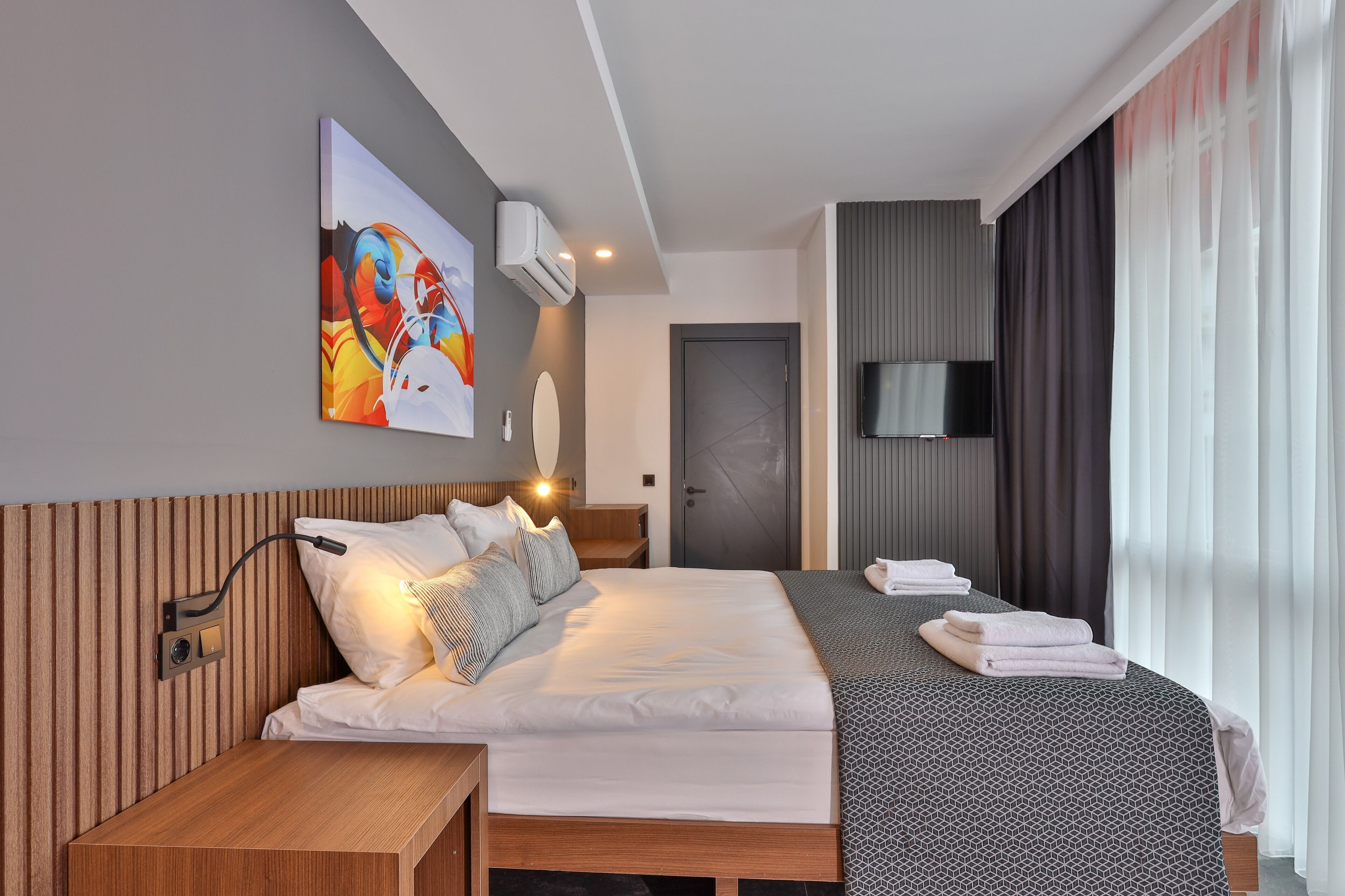 Minibar, iron/ironing board, free cots/infant beds, free WiFi