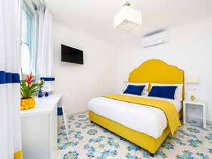 Panoramic Apartment | 2 bedrooms, desk, iron/ironing board, free WiFi - Blue Waves (Positano)