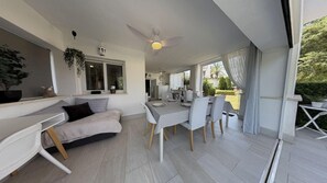 Outdoor dining - Casa Hauchart - A Murcia Holiday Rentals Property (Roldan)