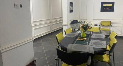 Calm, peaceful space ideal for family