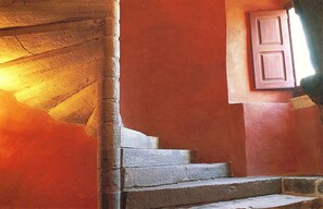 Staircase - Chateau La Servayrie (Conques-en-Rouergue)