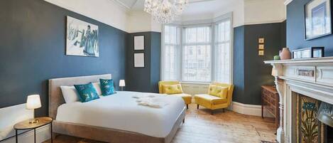 1 bedroom, iron/ironing board, travel cot, free WiFi