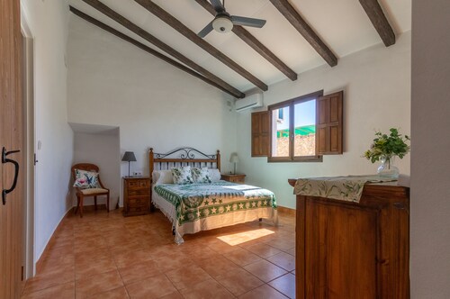 Casa Torres - Traditional Village Experience - 3 Bedroom House in Fuente Alamo