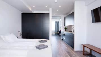 1 bedroom, travel crib, WiFi, bed sheets