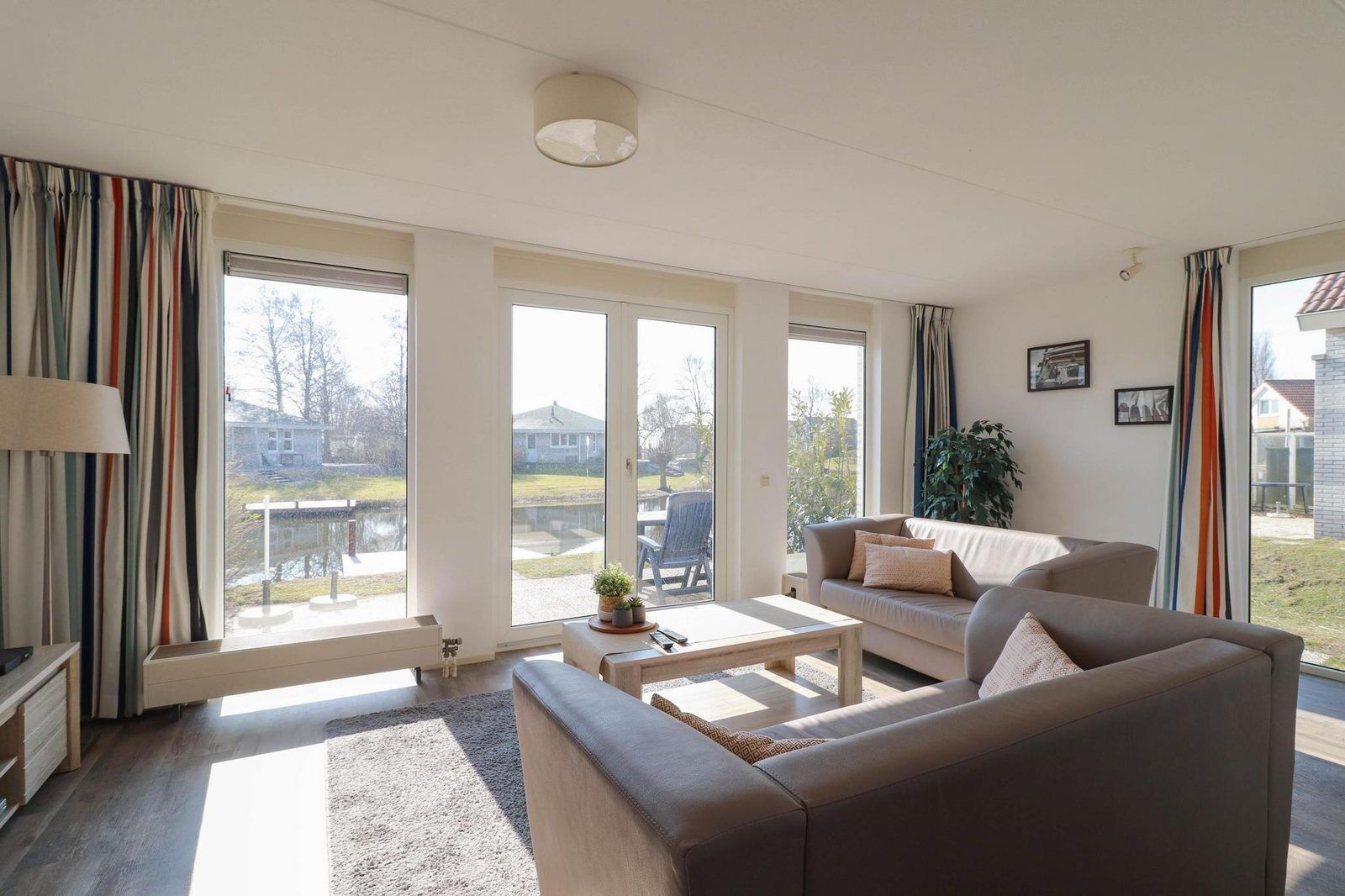 Smart-tv och dvd-spelare