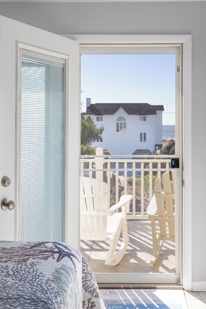 4 عدّة غرف نوم وواي فاي