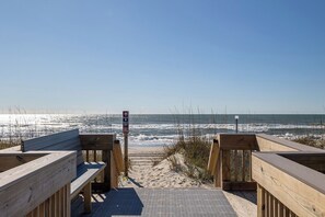 Property grounds - K Kamp, Almost Oceanfront House in Emerald Isle, NC! (Emerald Isle)