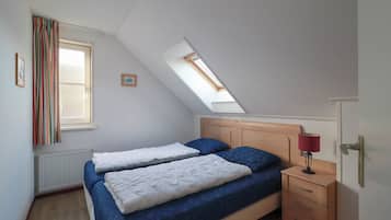 4 Schlafzimmer, Bügeleisen/Bügelbrett, WLAN