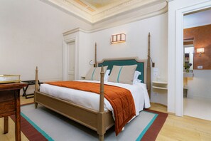 4 Schlafzimmer, Bügeleisen/Bügelbrett, kostenloses WLAN, Bettwäsche