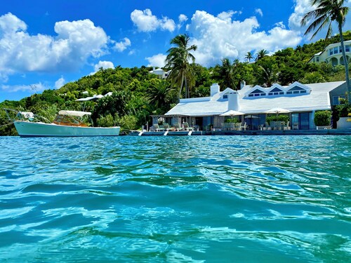 Luxury Waterfront Home on Harrington Sound in Smith's Parish