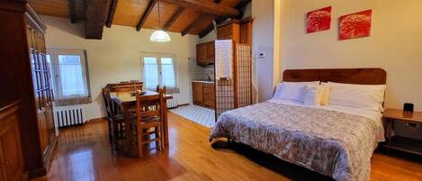 1 dormitori, wifi i roba de llit