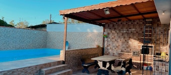 House with pool and huge backyard for children!!!
