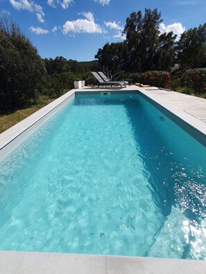 A heated pool - Un Petit Coin de Paradis Entourée de Nature (Porto vecchio)