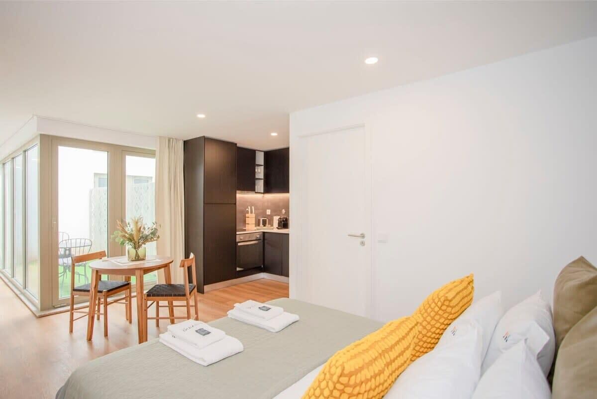 1 多间卧室、办公桌、熨斗/熨衣板、WiFi