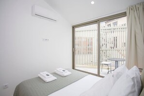 2 slaapkamers, een strijkplank/strijkijzer, wifi, beddengoed