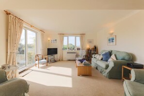 Living area - Beach Cottage in Constantine Bay, Near Padstow (St Merryn)