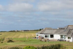 Golf - Beach Cottage in Constantine Bay, Near Padstow (St Merryn)